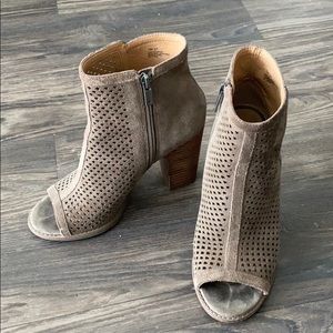 Brown grey lucky brand ankle booties size 7